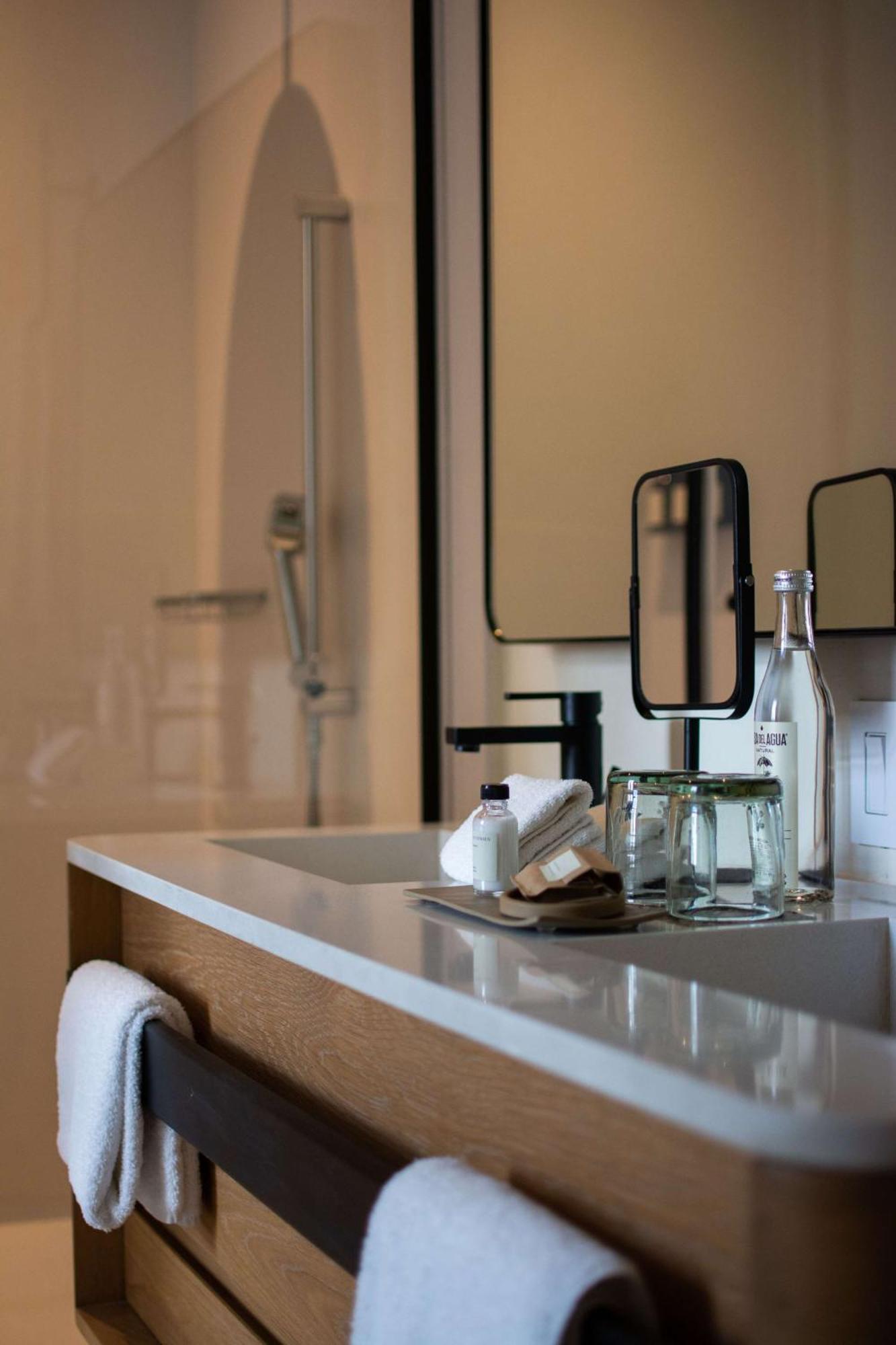 Umbral, Curio Collection By Hilton Hotel 4*