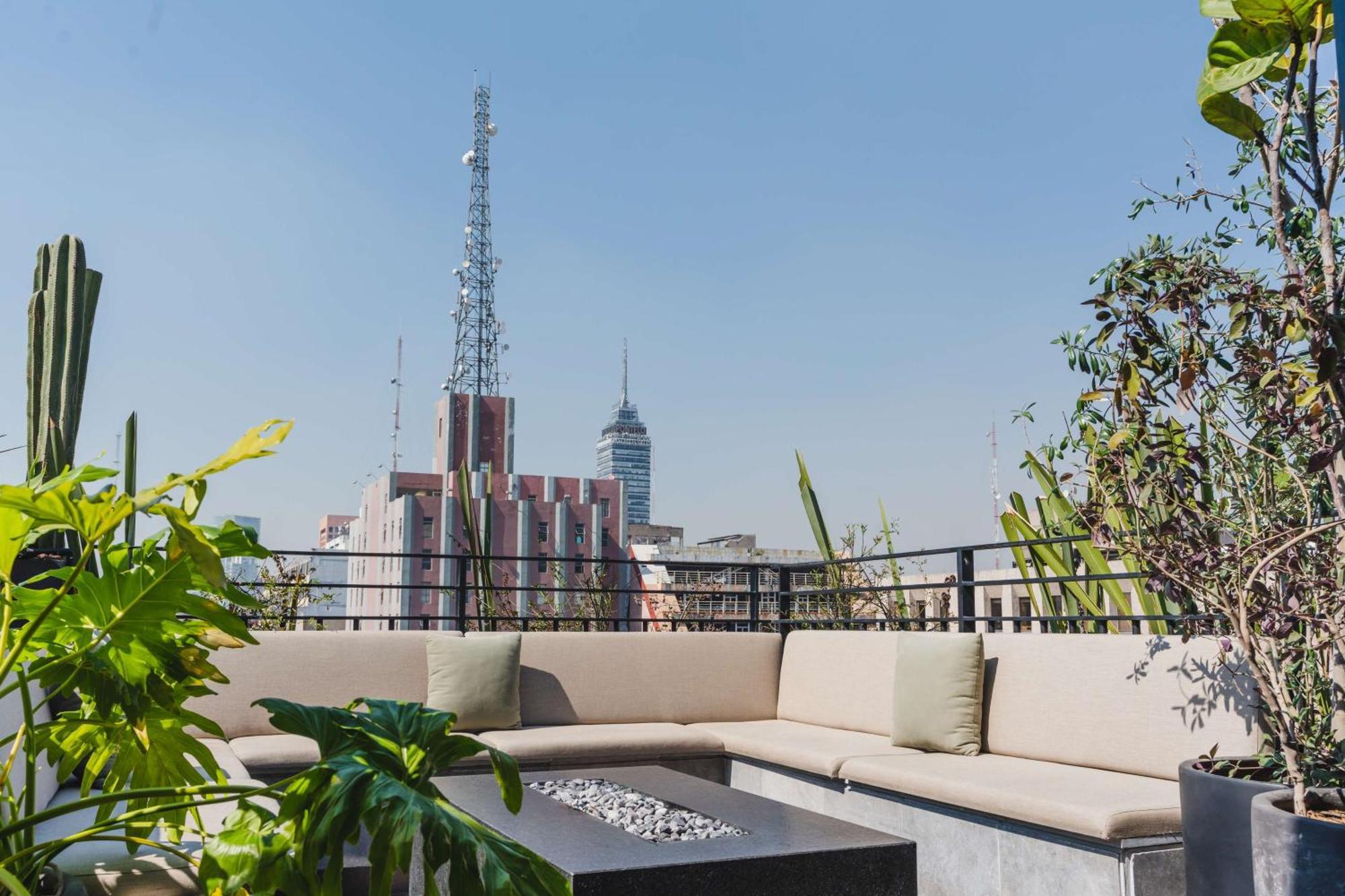 Hotel Umbral, Curio Collection By Hilton 4*